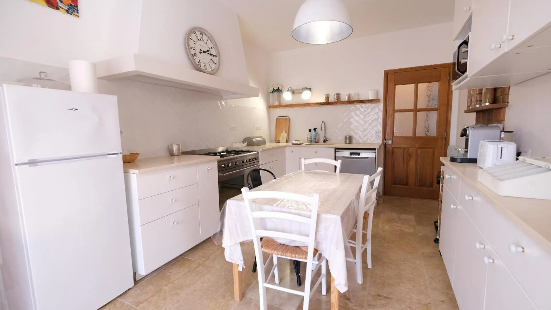 Pretty Detached House With Swimming Pool In The Village Of Mouries